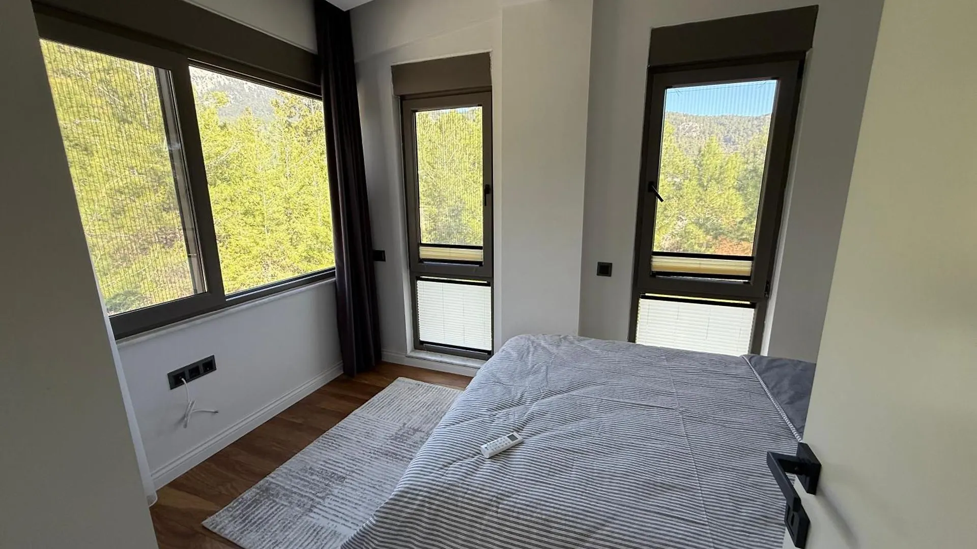 Canyon Villa Goeynuek Kemer Antalya With Pool