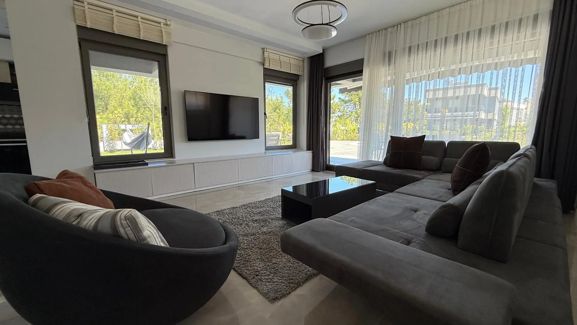 Canyon Villa Goeynuek Kemer Antalya With Pool