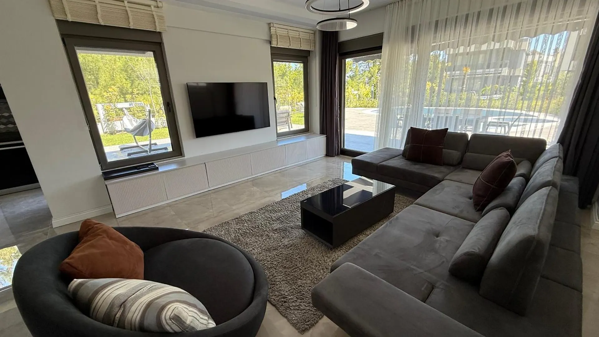 Canyon Villa Goeynuek Kemer Antalya With Pool