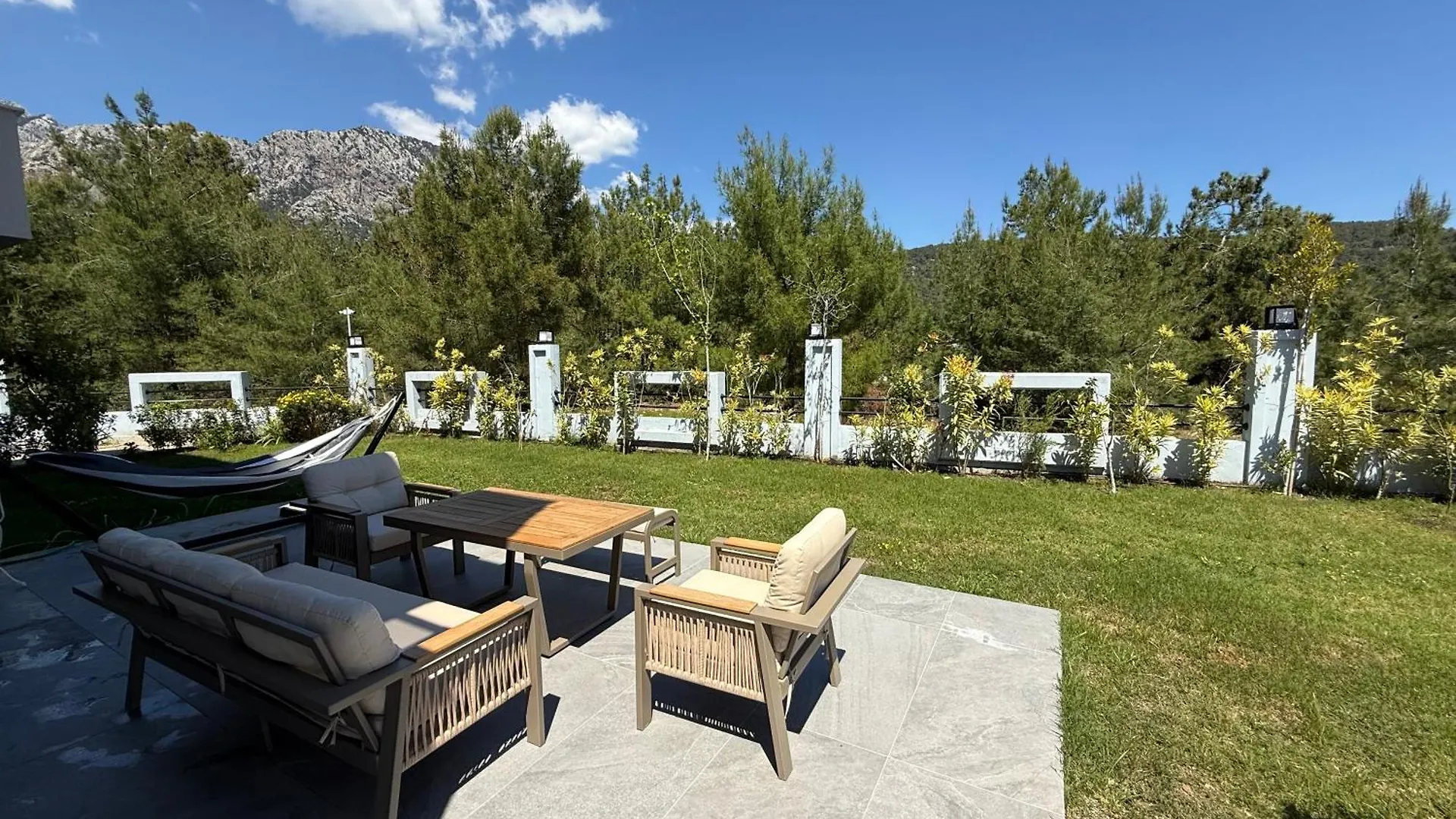 Canyon Villa Goeynuek Kemer Antalya With Pool