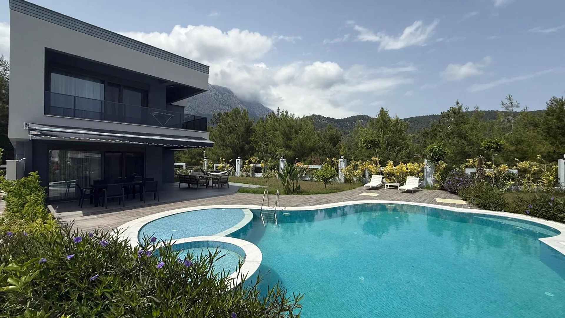Canyon Villa Goeynuek Kemer Antalya With Pool 0*,  טורקיה